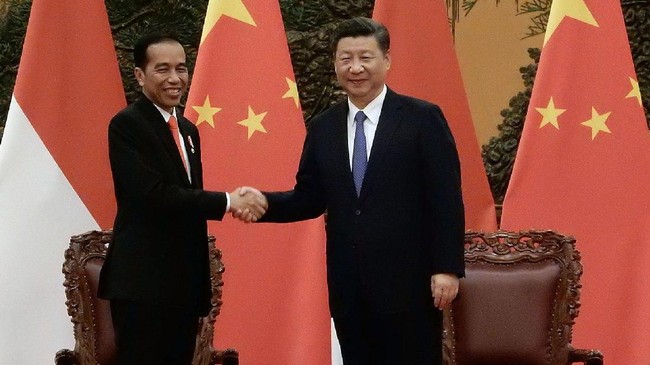 Dalam forum Jalur Sutra Baru, Jokowi menyampaikan visi dan misi pemerintahannya, yakni menjadikan Indonesia poros maritim dunia.