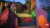 Menikmati Keindahan Pelangi di Kampung Wonosari Semarang Meniru perkampungan wisata di Rio de Jeneiro, Brazil, pemerintah daerah Semarang berhasil menyulap Kampung Wonosari sebagai objek wisata baru di Jawa Tengah.