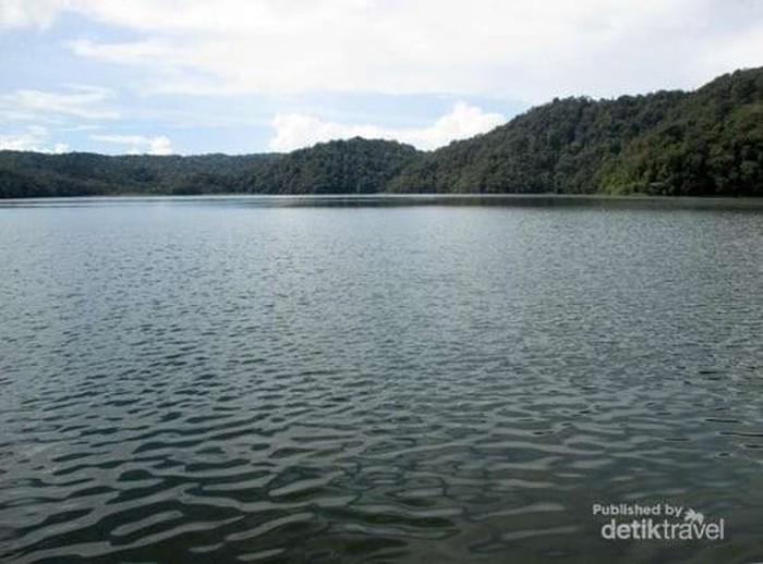 Danau Lau Kawar, Karo, Sumatera Utara
