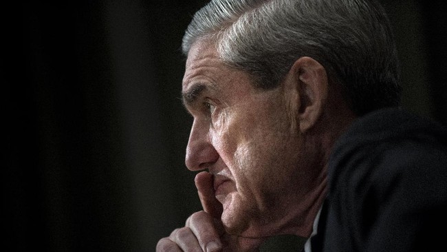 Penyelidik AS dilaporkan bertemu dengan Christopher Steele, mantan mata-mata Inggris yang membocorkan isu hubungan tim kampanye Trump dan Rusia saat pemilu.