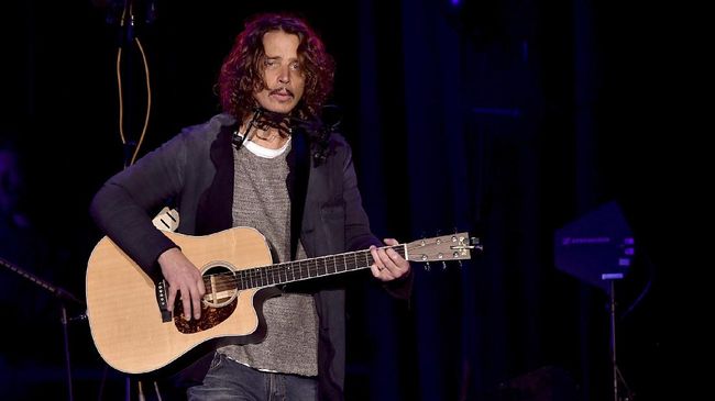 Istri mendiang Chris Cornell, Vicky mengungkapkan kembali masalah kecanduan yang dialami suaminya itu dalam sebuah wawancara untuk pertama kalinya.