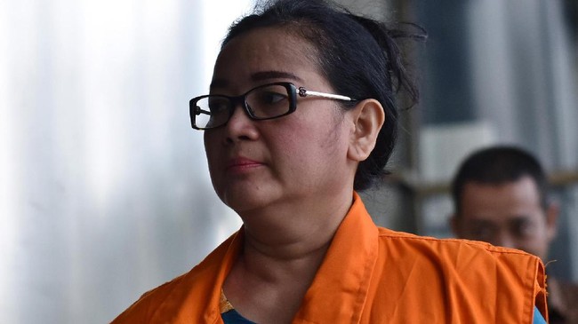 Politikus Hanura Miryam S Haryani keberatan dengan dakwaan jaksa kasus memberi keterangan dalam sidang kasus korupsi proyek e-KTP.