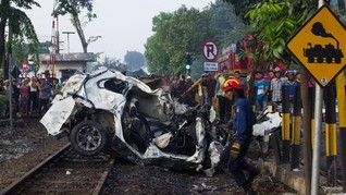Kereta Tabrak Truk di Ngawi, Jalur KA Selatan Lumpuh