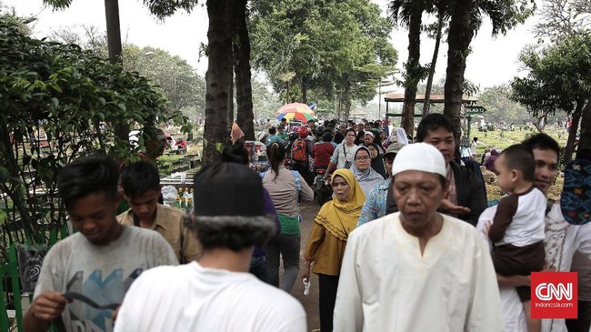 Tradisi Ziarah Jelang Ramadan