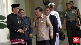 Gelak Tawa Jokowi-JK di Istana Bogor Tepis Isu Renggang