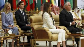 Tanpa Kerudung di Arab, Melania dan Ivanka Trump Dikritik