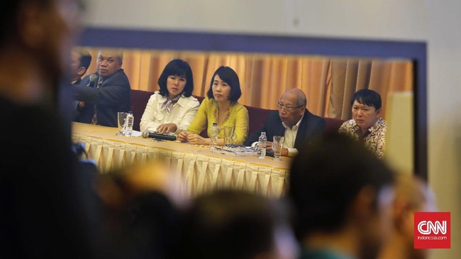 Kejaksaan agung mengkaji ulang upaya hukum banding yang diajukan jaksa penuntut umum atas vonis dua tahun terhadap Ahok.
