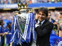 Antonio Conte dan Kenangan Indah Membantai Manchester United
