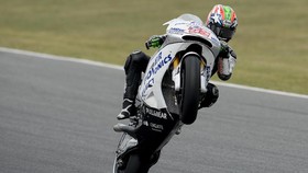 Nicky Hayden dan Filosofi Warisan Nomor 69