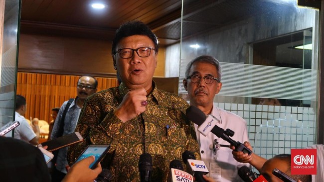 Menteri Dalam Negeri Tjahjo Kumolo kembali menegaskan pemerintah sudah mengkaji semua aspek hukum terkait Perppu Ormas dan UU Pemilu. 