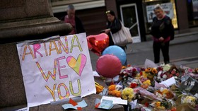 Ariana Grande Ingin Buat Lagu Kenang Korban Manchester