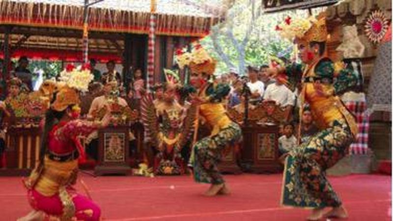 Pulau Dewata Bali menyiapkan event menarik yang akan digelar selama satu bulan penuh.