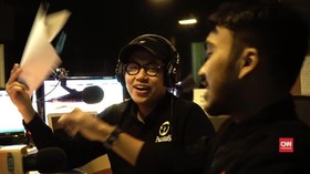 Pelarian Mario dari Musisi ke Penyiar Radio