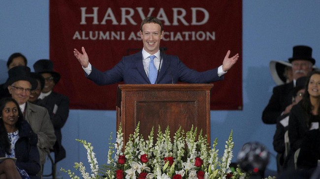 Membangun Facebook telah memberi pelajaran hidup bagi Zuckerberg. Pelajaran soal sukses dan kebahagiaan sesungguhnya.