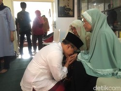 Hadits tentang Ridho Orangtua untuk Kesuksesan Dunia dan Akhirat