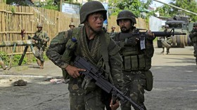 Filipina Tegaskan Tak Akan Bernegosiasi dengan Maute