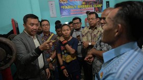 Menpora Tabayun ke Tempat Latihan Sandra Diana