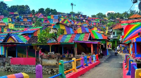 Usai Lebaran, Samarinda Punya Kampung Warna-Warni