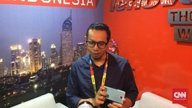 Lenovo: Jangan Beli Ponsel Karena 'Selfie'-nya Saja