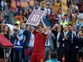 Derai Air Mata Totti Berpisah dari AS Roma