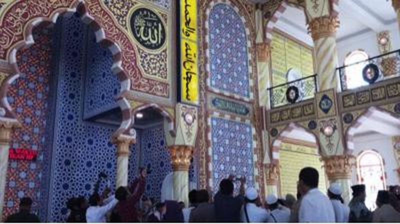 Kementerian Pariwisata (Kemenpar) mulai berfokus pada wisata religi selama bulan Ramadan ini.