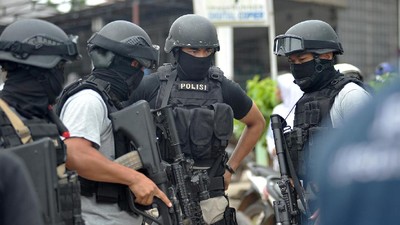 Densus 88 Tembak Mati Terduga Teroris di Makassar