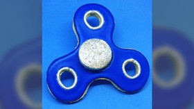 Tak Cuma Diputar, Fidget Spinner di Dallas Juga Bisa Dimakan