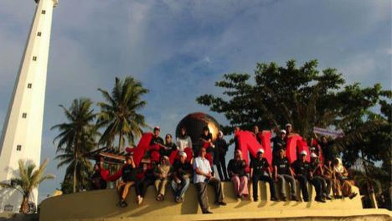 Setelah komunitas (Generasi Pesona Indonesia (GenPI) Banten terbentuk