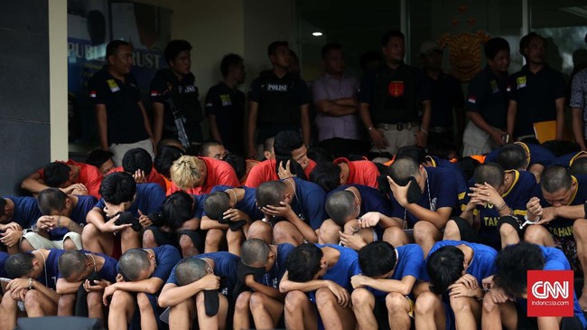 Berdasarkan studi Masyarakat Pemantau Peradilan Indonesia Fakultas Hukum Indonesia, sejak 2010-2015, pelaku tindak kejahatan merupakan pemain-pemain baru.