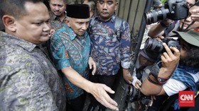 'Nasib Amien Rais Tergantung Asal-Usul Dana Proyek Alkes'