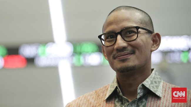 Wakil Gubernur DKI Jakarta terpilih Sandiaga Uno bersilaturahmi ke kediaman Habibie dalam acara buka bersama bersama sejumlah tokoh.