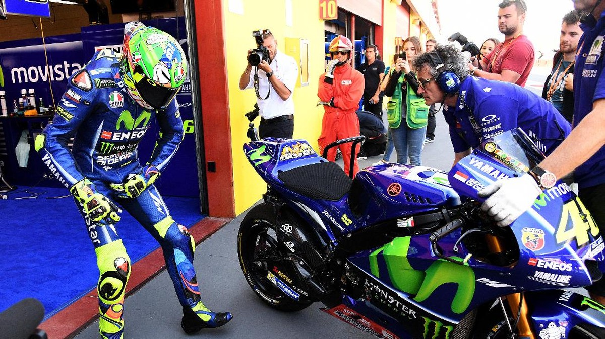 FOTO: Vinales Start Terdepan di 'Markas Rossi'