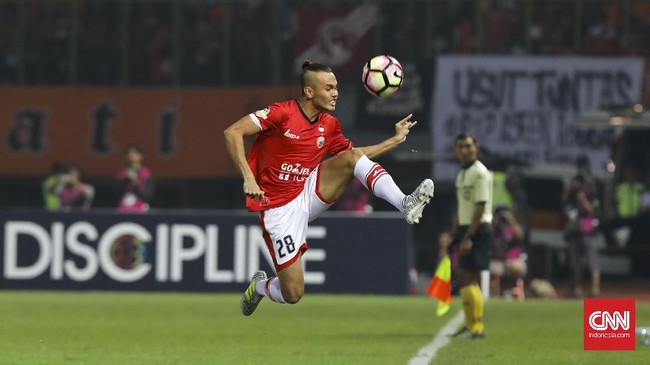 Persija Jakarta yang lebih banyak diperkuat para pemain muda jadi lumbung gol Espanyol. Macan Kemayoran takluk 0-7 dari Espanyol.