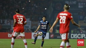 Lilipaly Absen, Luis Milla Panggil Adam Alis