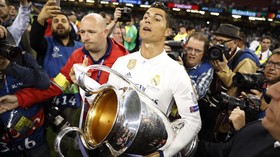 Cristiano Ronaldo: Liga Champions Trofi Penting untuk Kami