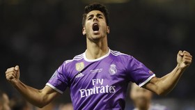 8 Pesepakbola yang Cedera Lewat Proses Konyol