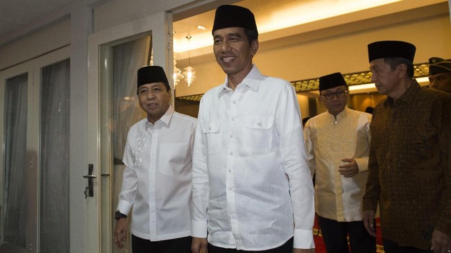 Peneliti LIPI Syamsuddin Haris mengatakan, Setya Novanto akan membuat citra pemerintahan Jokowi menjadi buruk karena Golkar merupakan pendukung pemerintah.