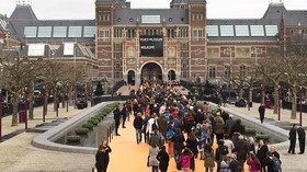 Museum di Belanda Gelar Tidur dengan Lukisan Tiga Abad