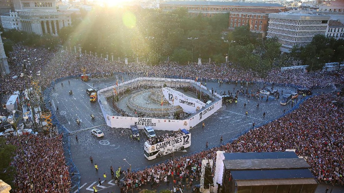 FOTO: Perayaan La Duodecima dari Pusat Madrid Hingga Bernabeu