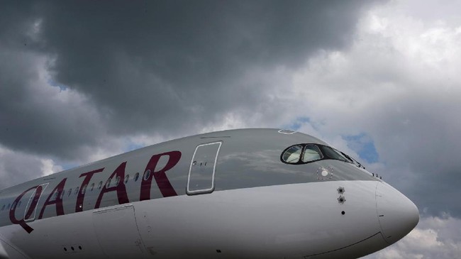 Qatar Airways masih dapat mengangkut penumpang ke dan dari Indonesia yang dilanjutkan ke negara ketiga selain negara-negara yang mempunyai masalah diplomatik.