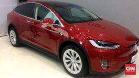 Punya Tesla, Daya Listrik Rumah Minimal 10 Ribu Watt