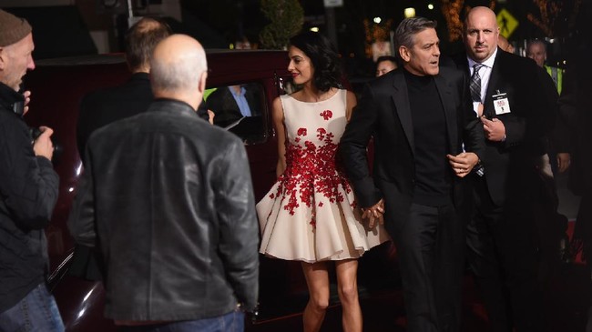 Metamorfosa Keanggunan Amal Clooney