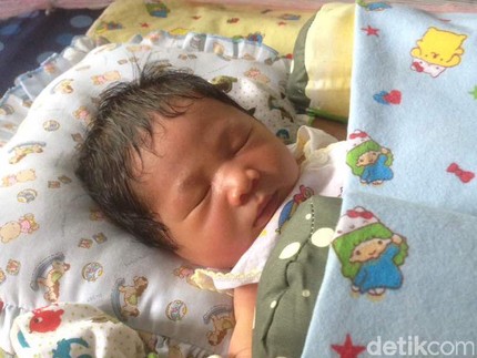 5 'Kata Orang' Soal Bayi Baru Lahir Ini Jangan Langsung Dipercaya Ya