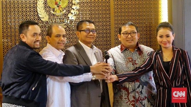 Mayoritas responden meyakini angket KPK digulirkan terkait dengan dugaan keterlibatan sejumlah anggota dewan dalam perkara mega korupsi e-KTP.