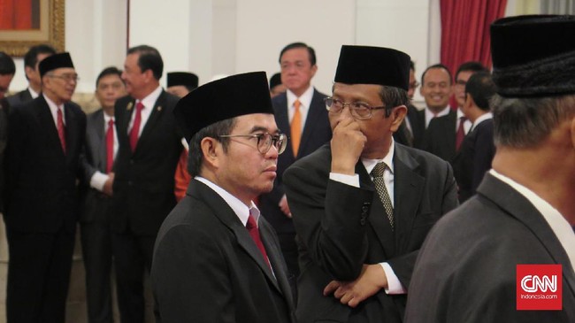 Yudi Latif menyinggung soal Ahok dan Sandiaga Uno yang dianggap memiliki ras identik saat berbicara soal kemajemukan dan nilai Pancasila.