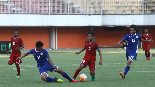 Timnas Indonesia U-19 hanya mampu menang tipis 1-0 atas Deltras Sidoarjo pada laga uji coba di Stadion Delta Sidoarjo, Sabtu (20/7) malam.