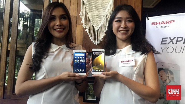 Meski dibanderol di kisaran harga Rp2 juta dan Rp3 juta, namun Sharp Z2 dan M1 dibekali spesifikasi layaknya ponsel premium.