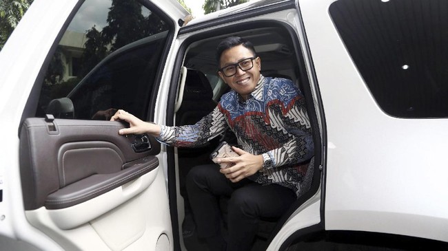 Eko Patrio berpendapat Erick Thohir dapat menjadi pemecah kebuntuan calon presiden yang 'itu lagi, itu lagi' di Pilpres 2024.
