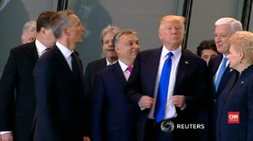 Trump Nyatakan Komitmen AS Terhadap Pasal 5 NATO