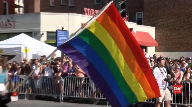 Kardinal Luksemburg, Jean-Claude Hollerich, menyerukan 'revisi fundamental' terkait ajaran Katolik akan homoseksual.